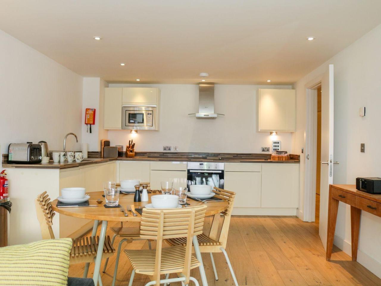 Gara Rock - Garden Apartment 7, Salcombe Exteriér fotografie